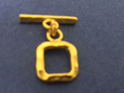 Gold Vermeil Toggle Clasp - Square hammered